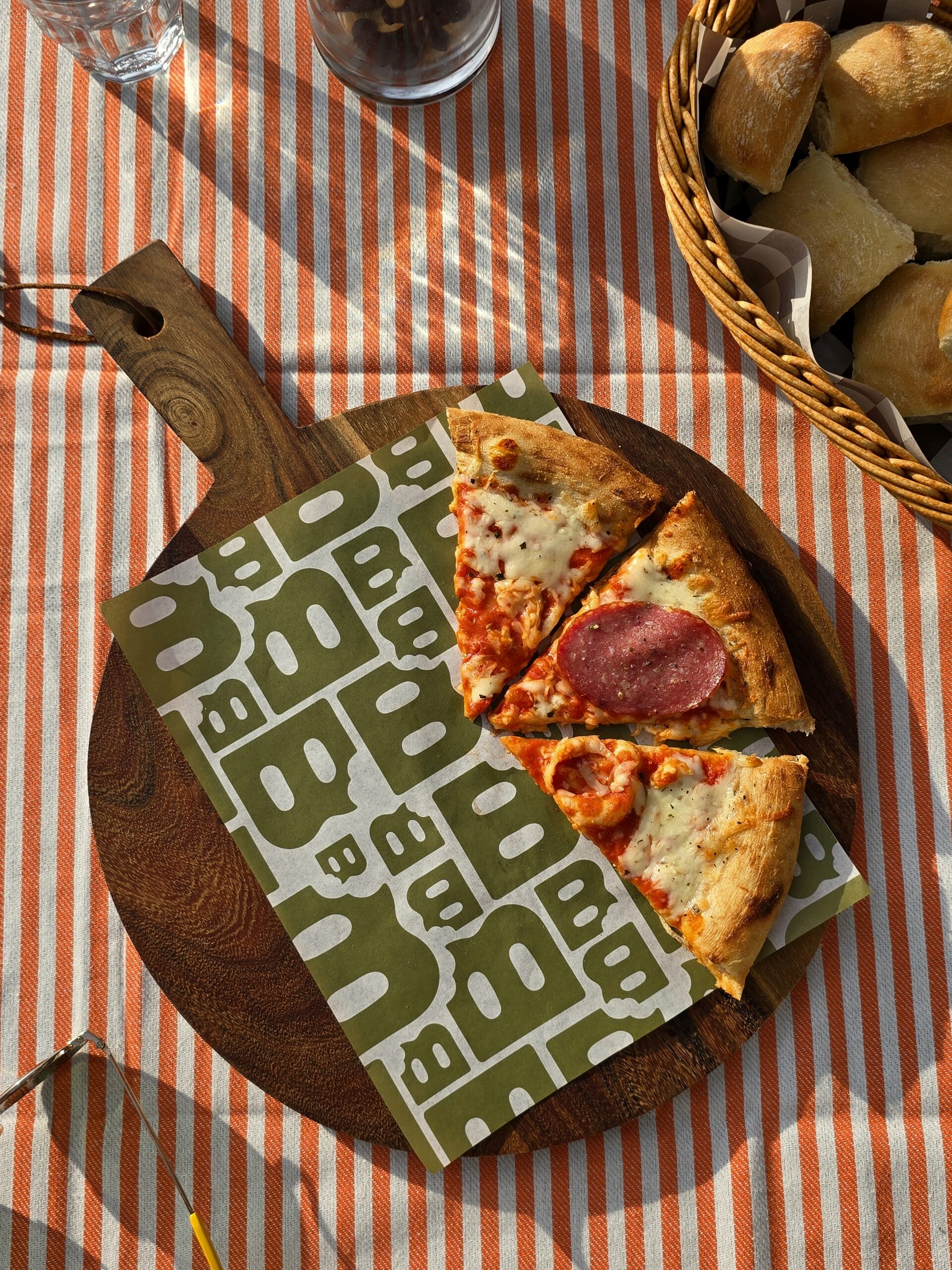 Borrelpapier mezze olive